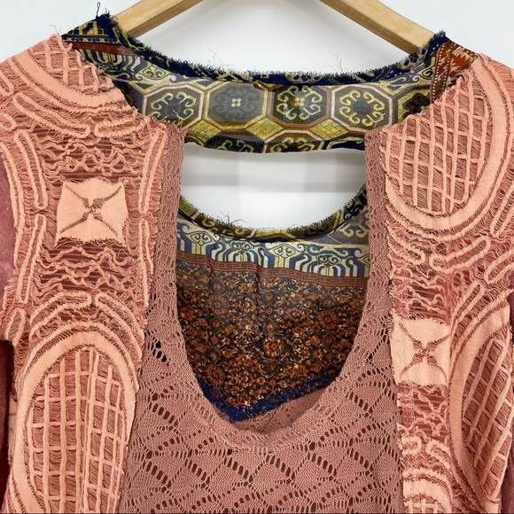 Gimmicks by BKE pink boho cut out lace embroidered LS top, XS - Picture 4 of 11